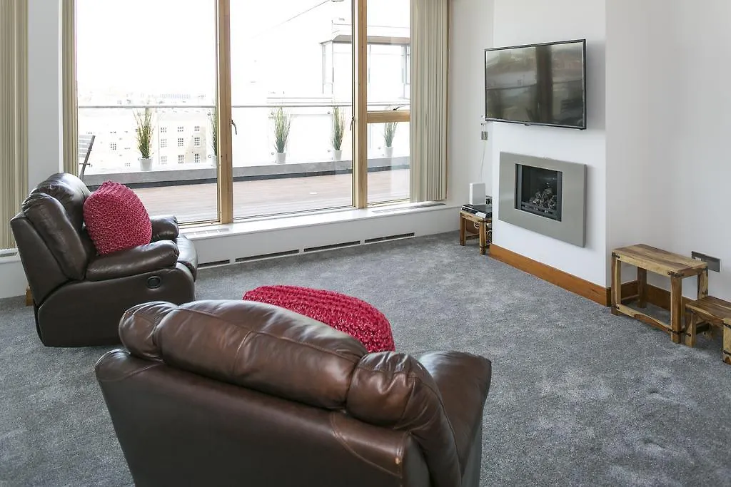 Stunning Penthouse Apartment Dublin İrlanda